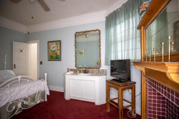 Bisbee Grand Hotel image 8