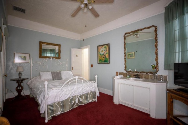 Bisbee Grand Hotel image 9